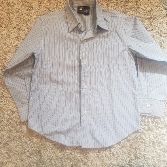 Boys button down - Picture 3 of 3